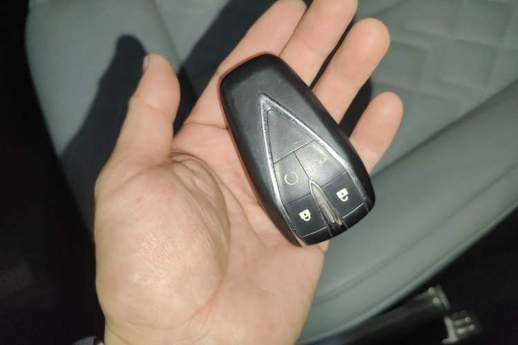 Used Changan UNI-K iDD 2022 Blue Whale iDD 130km 1.5T Excellence Model
