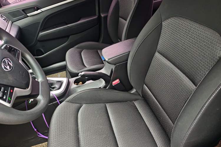 Used Hyundai Elantra (6th Generation / Lingdong) 2016 1.6L Automatic ZhiXuan – Elite Version
