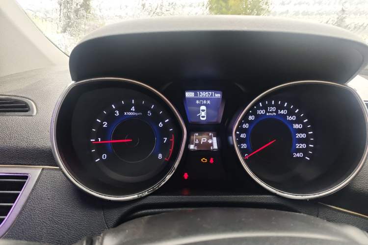 Used Hyundai Elantra (5th Generation / Langdong) 2013 1.6L Automatic Leading Model
