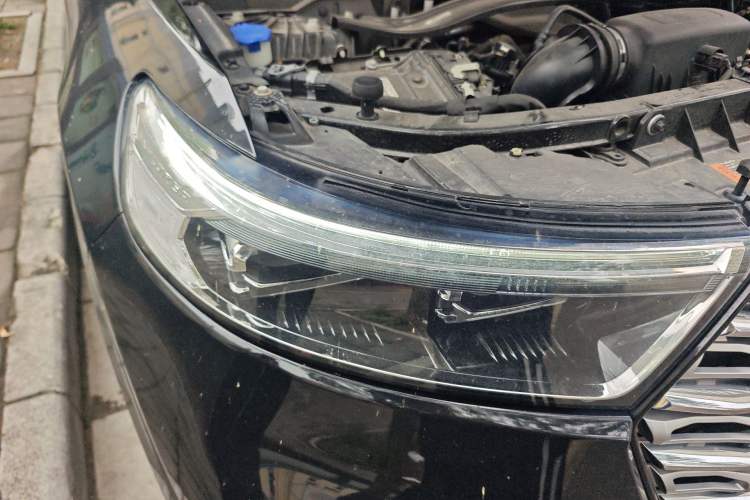 Used Ford Explorer 2020 EcoBoost 285 4x4 Titanium Edition 7-Seater