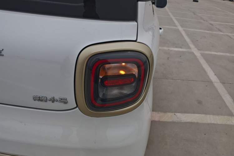 Used Bestune Pony 2026 222km Colorful Horse