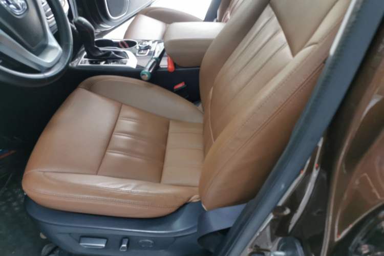 Used CHANGAN CS95 2017 2.0T Two-Wheel Drive Zhituo Edition