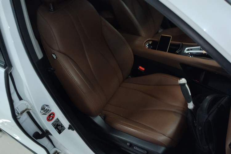 Used Acura CDX 2016 1.5T Two-Wheel Drive Deluxe Edition
