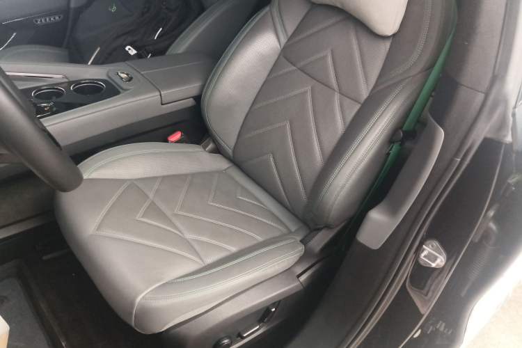 Used Zeekr 001 2023 WE Edition 100 kWh