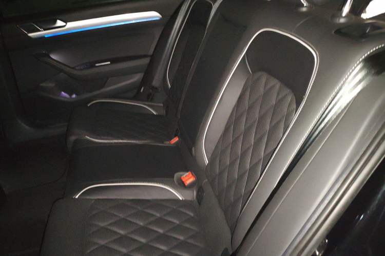 Used Volkswagen Magotan GTE Plug-in Hybrid 2022 GTE Luxury Model
