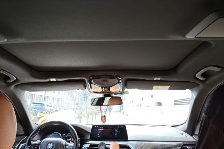 Used BMW 5 Series 2018 530Li Leading Model M Sport Package
