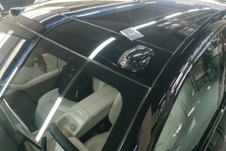 Used ONVO L60 2024 60 kWh Rear-Drive Version