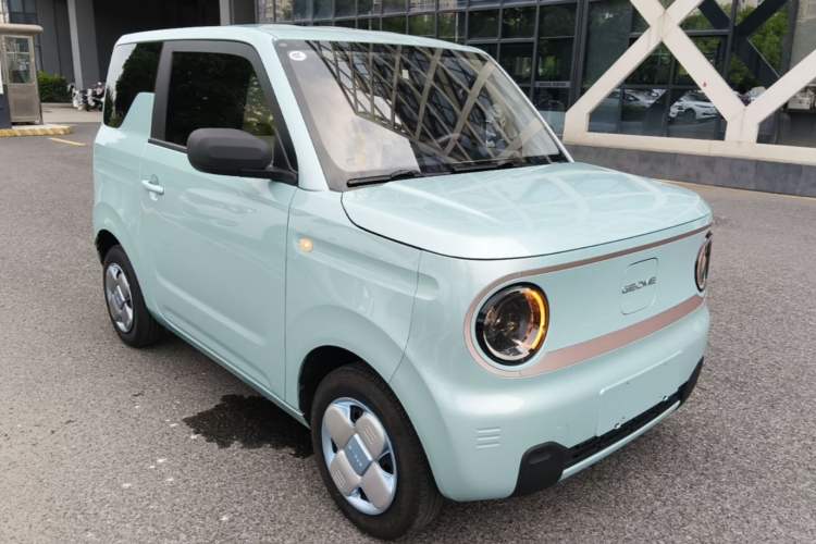 Used Geely Galaxy Panda 2023 Panda Mini 200km Endurance Bear