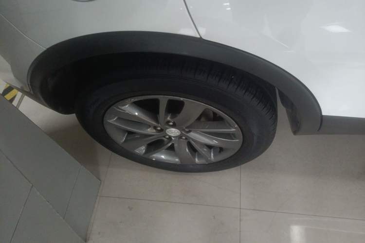 Used Buick Encore 2017 18T Automatic Two-Wheel Drive Urban Leading Model