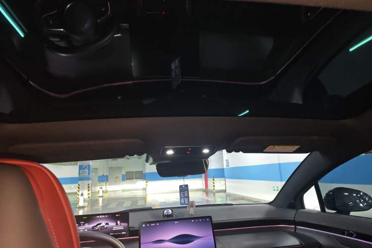 Used Hima Luxeed S7 2024 Max RS Four-Wheel-Drive Performance Edition Headliner