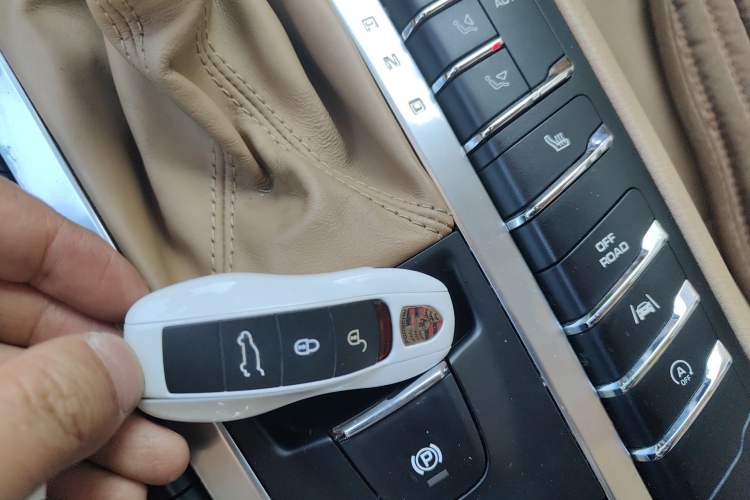 Used Porsche Macan 2017 Macan 2.0T