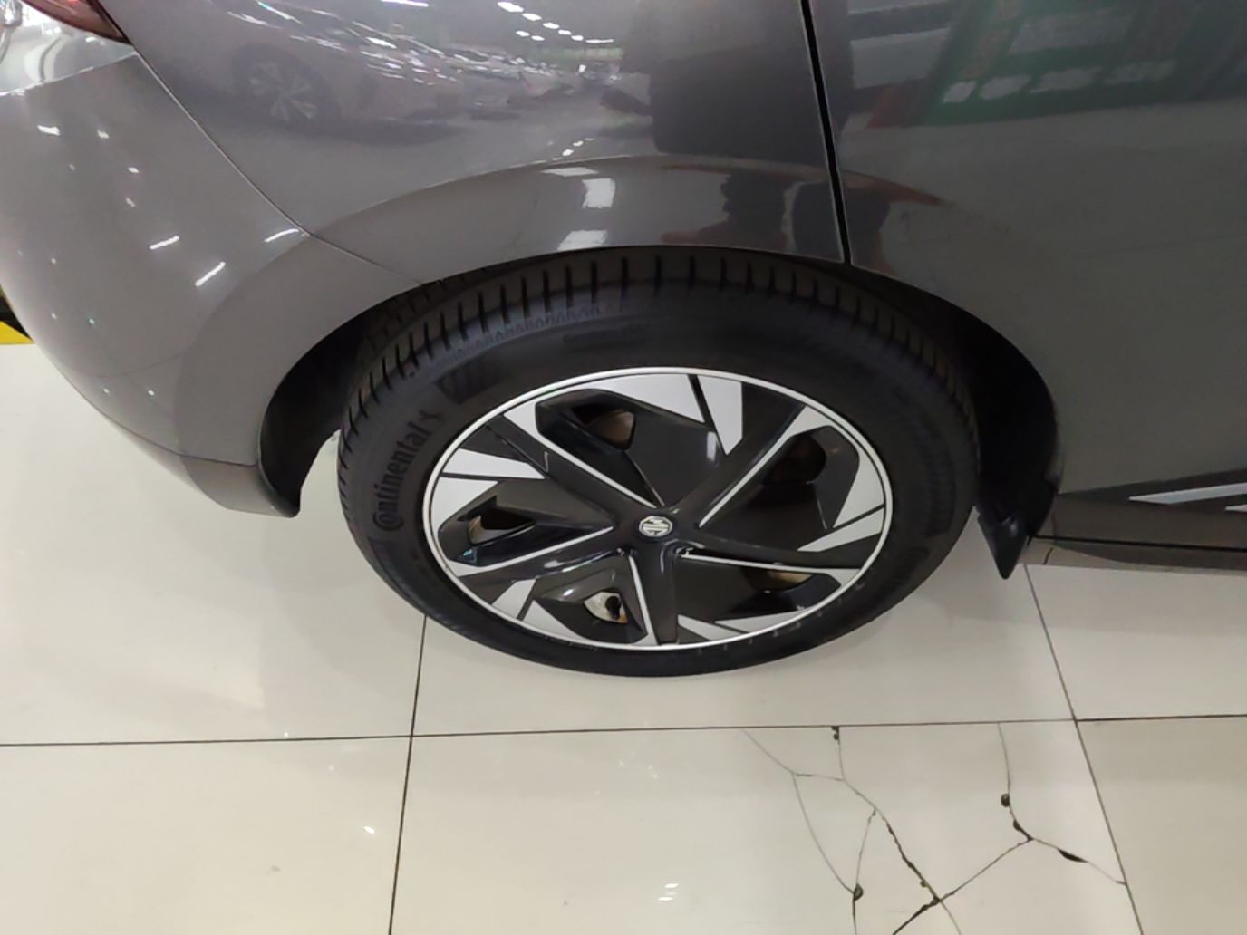 MG 4 EV 2022 520 km Flagship Edition — снимка 11