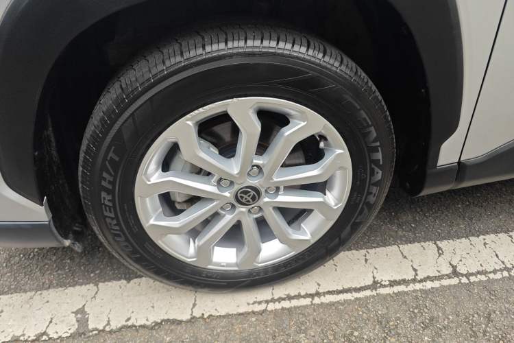 Used Toyota FRONTLANDER 2023 2.0L CVT Elite Edition