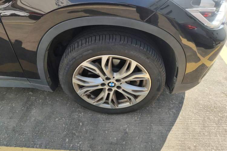 Used BMW X1 2019 sDrive20Li Leading Model