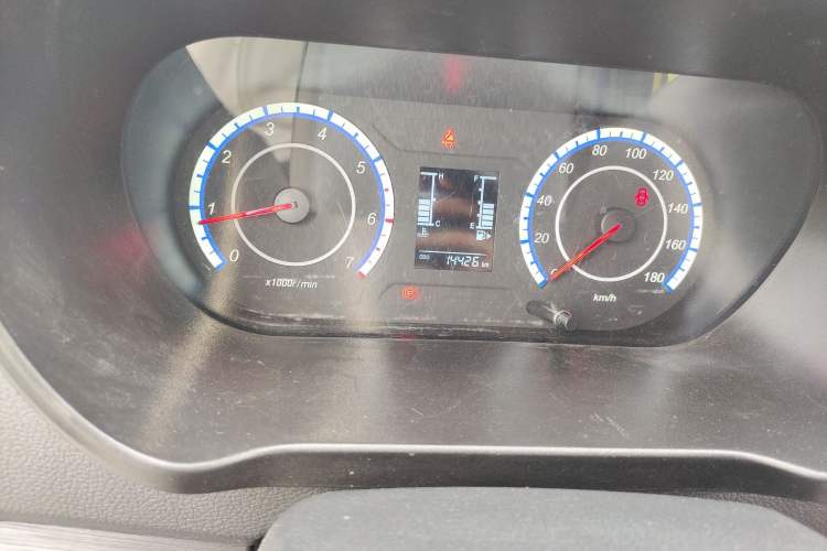 Used CHANGAN KAICHENG Ruixing M60 2023 1.5L GDI Base Model 2-Seat Van
