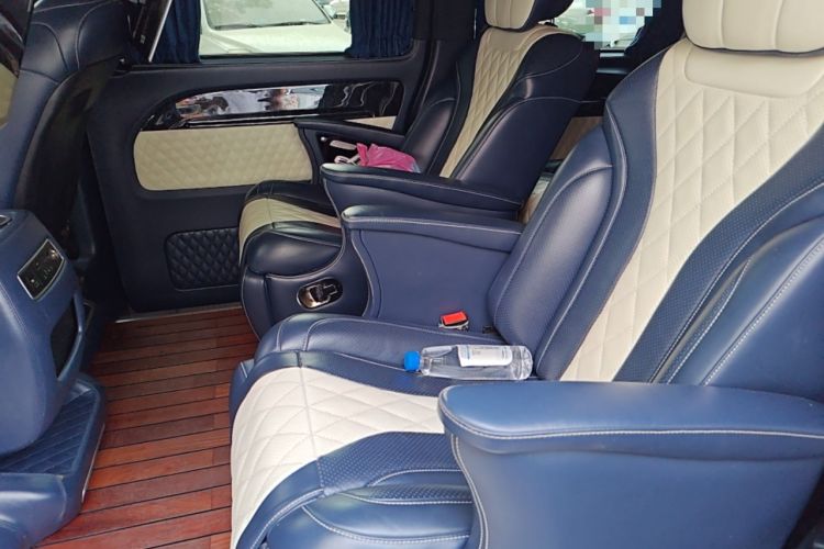 Used Mercedes-Benz V-Class  Left Rear Seat