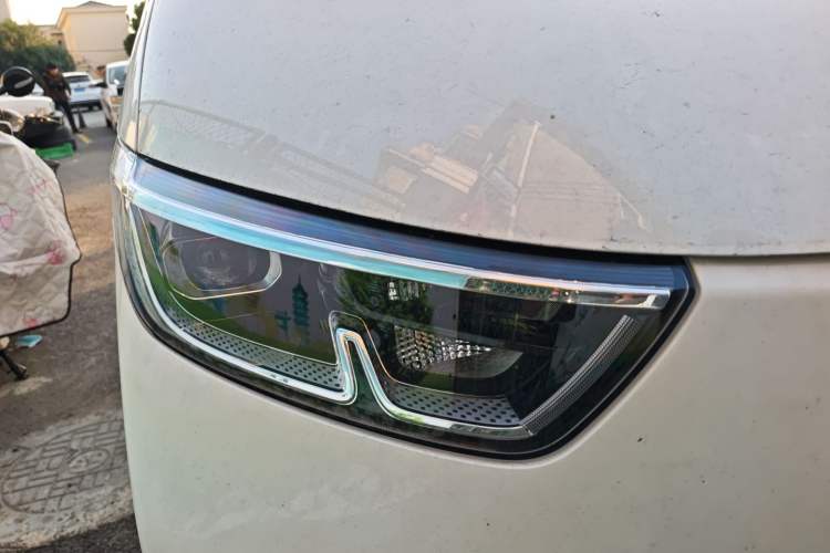 Used Wuling Yangguang 2024 300km Range Practical Window-Sealed Version 60kW
