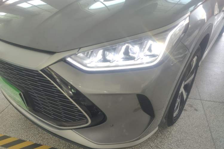 Used BYD Song PLUS New Energy 2021 DM-i 110KM Flagship Model
