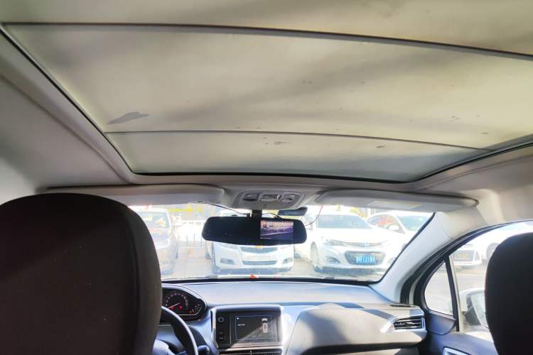 Used Peugeot 2008 2018 1.6L Automatic Fashion Edition