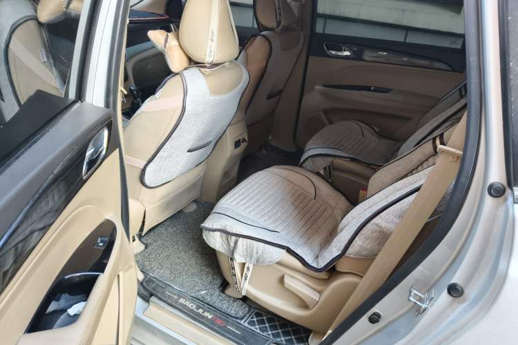 Used Baojun 730 2016 1.5L Manual Comfort Version 7 Seats China V Emission Standard