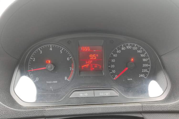 Used Volkswagen Jetta 2015 1.6L Manual Fashion Edition