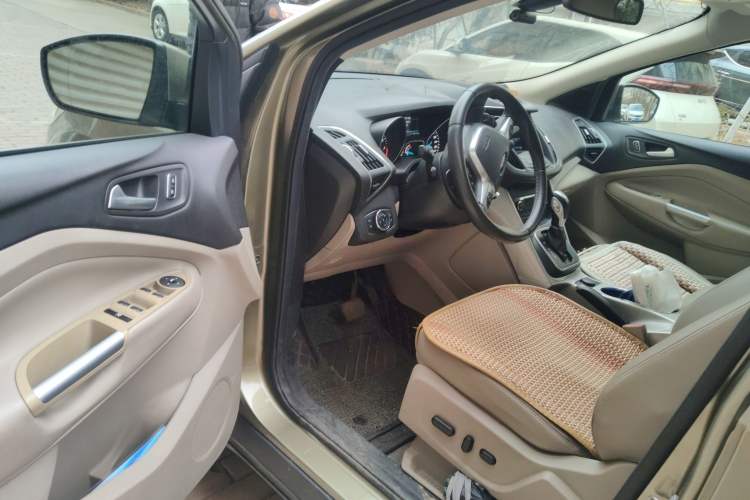 Used Ford Kuga 2013 1.6L GTDi 4x4 Elite Model
