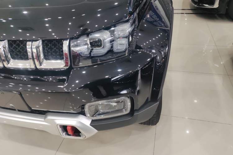 Used BAIC Off-Road BJ40 2020 2.0T Automatic Four-Wheel Drive Urban Hunter Edition Chivalrous Type
