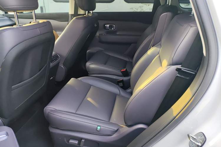 Used Leapmotor C16 2024 Pure Electric 520 Deluxe Edition
