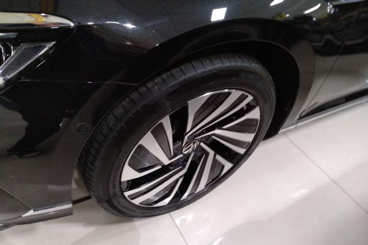 Used Volkswagen Magotan GTE Plug-in Hybrid 2022 GTE Prestige Model