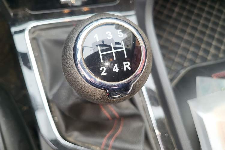 Used Venucia D60 2019 100 000-Yuan Glory 1.6L XE Manual – Chenxiang Edition China VI
