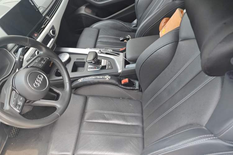 Used Audi A4L 2020 40 TFSI Luxury Dynamic Model Left Front Seat