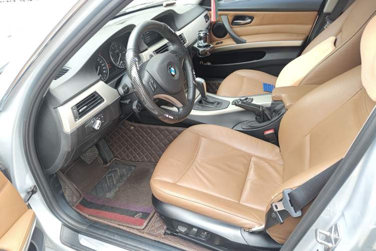 Used BMW 3 Series 2012 320i Luxury Edition