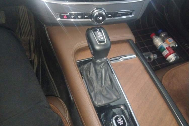 Used Volvo S90 2019 T5 Zhiyi Edition
