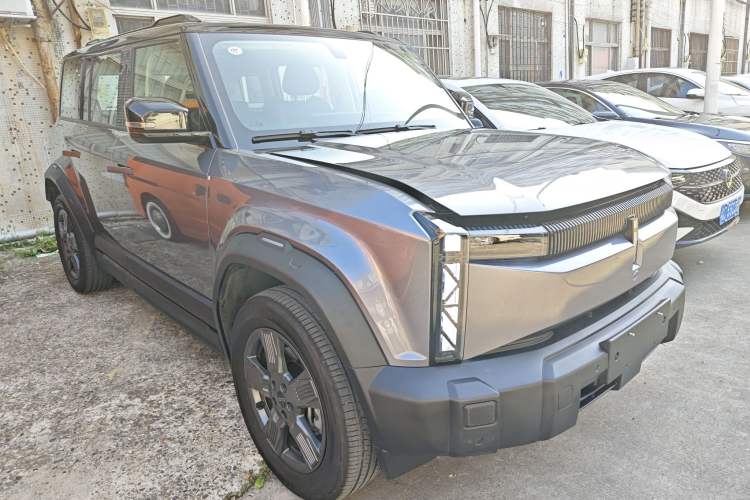 Used iCAR 03 2024 401km Two-Wheel Drive Standard Advanced Version Exterior 1