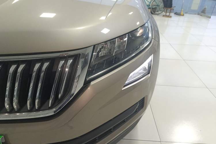 Used Skoda Kodiaq 2021 TSI330 5-Seat Two-Wheel Drive Comfort Edition Left Front Headlight
