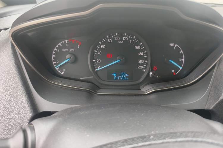 Used Ford Escort 2017 Revised Version 1.5L Manual Comfort Edition Odometer Close Up