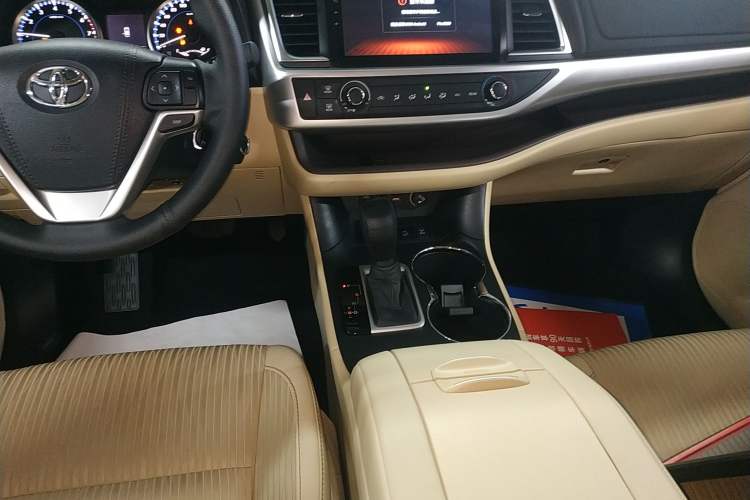 Used Toyota Highlander 2021 2.0T Four-Wheel Drive Elite Edition 7-Seater