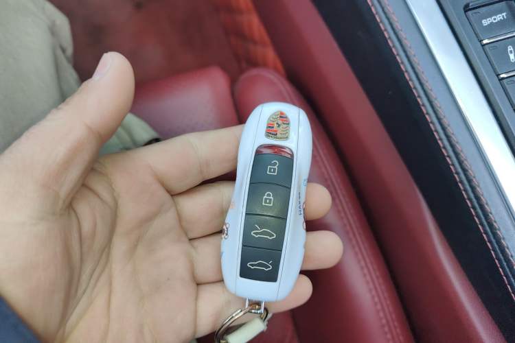 Used Porsche 718 2018 Boxster 2.0T
