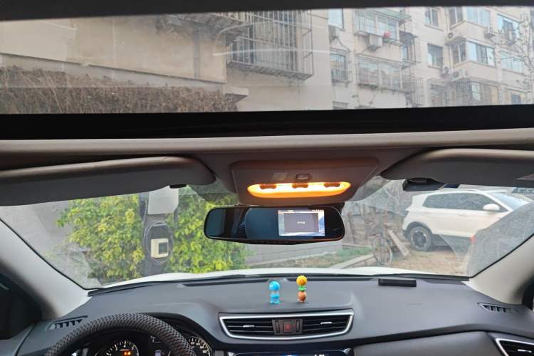 Used Nissan Qashqai 2019 2.0L CVT Luxury Edition Headliner