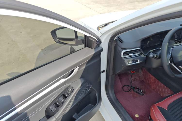 Used Geely Auto Emgrand 2023 4th Generation Champion Edition 1.5L CVT Prestige Model
