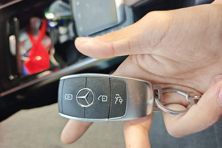 Used Mercedes-Benz GLB 2020 Updated GLB 200 Dynamic Edition Vehicle Key