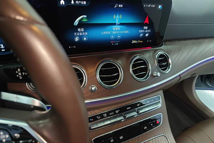 Used Mercedes-Benz E-Class 2022 Second Facelift E 300 L Luxury Edition