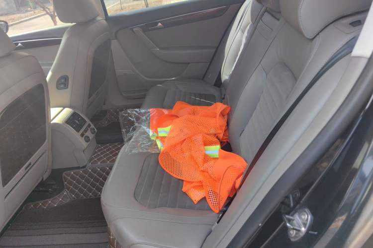 Used Volkswagen Magotan 2013 2.0 TSI Prestige Model
