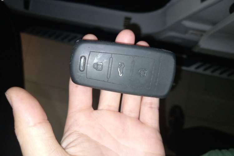 Used Zotye Domy X5 2015 1.5T CVT ZhiXian Trim China V Standard