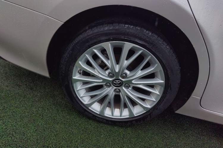 Used Toyota Camry 2019 2.5G Luxury Edition China VI Standard Exterior 5