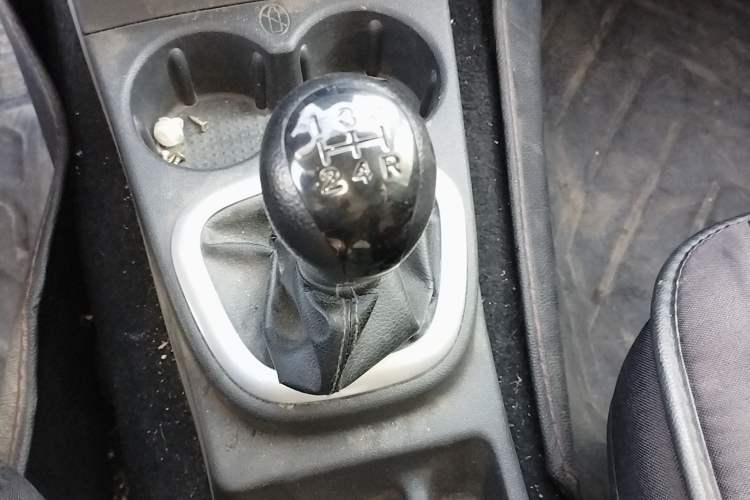 Used Dongfeng Fengon 330 2019 1.5L 330S Manual Luxury Van China VI Standard Gear Lever