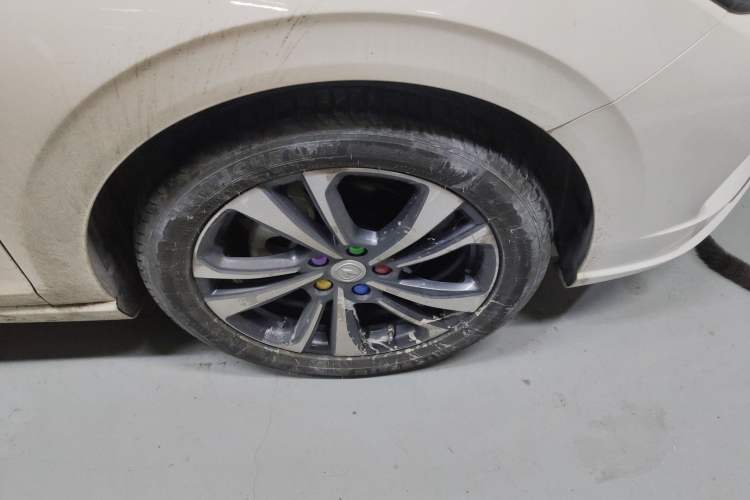 Used CHANGAN Eado 2020 PLUS Blue Whale NE 1.4T GDI DCT Flagship Model Right Front Wheel Hub