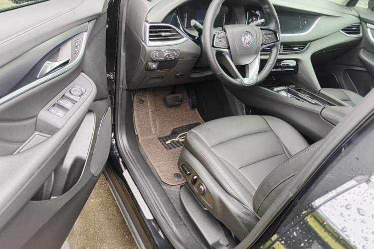 Used Buick Enclave 2020 28T Two-Wheel Drive Luxury Version
