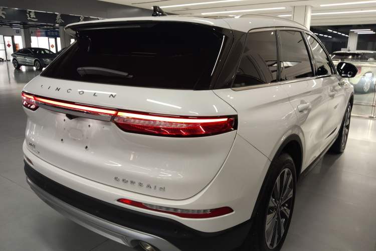 Used Lincoln Corsair 2022 2.0T Two-Wheel Drive Luxury Edition Rear Right 45 Deg