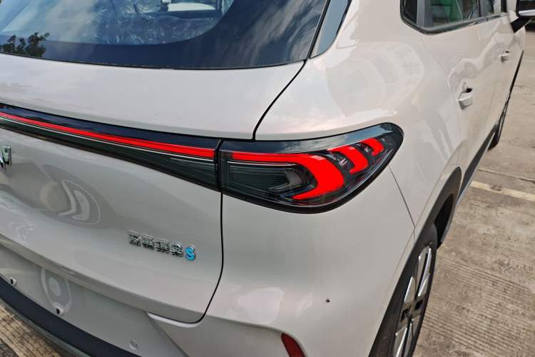 Used Wuling Bingo S 2025 Model 325km Deluxe Edition